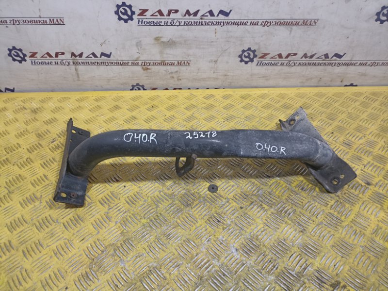 Кронштейн подножки Man Tga Tgs Tgx правый (б/у)