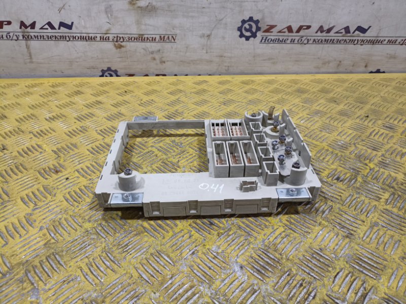 Блок предохранителей Man Tgl Tgm Tga Tgs Tgx (б/у)