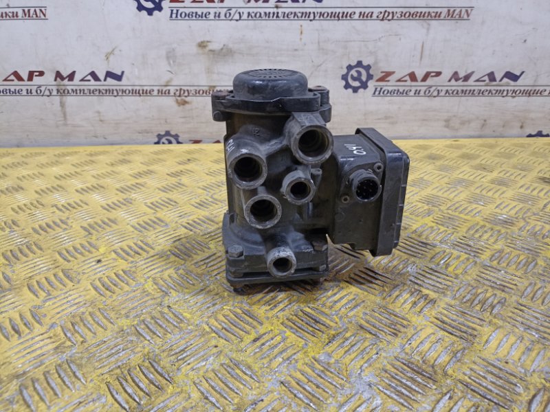 Кран управления тормозами прицепа MAN TGA TGS TGX (б/у)