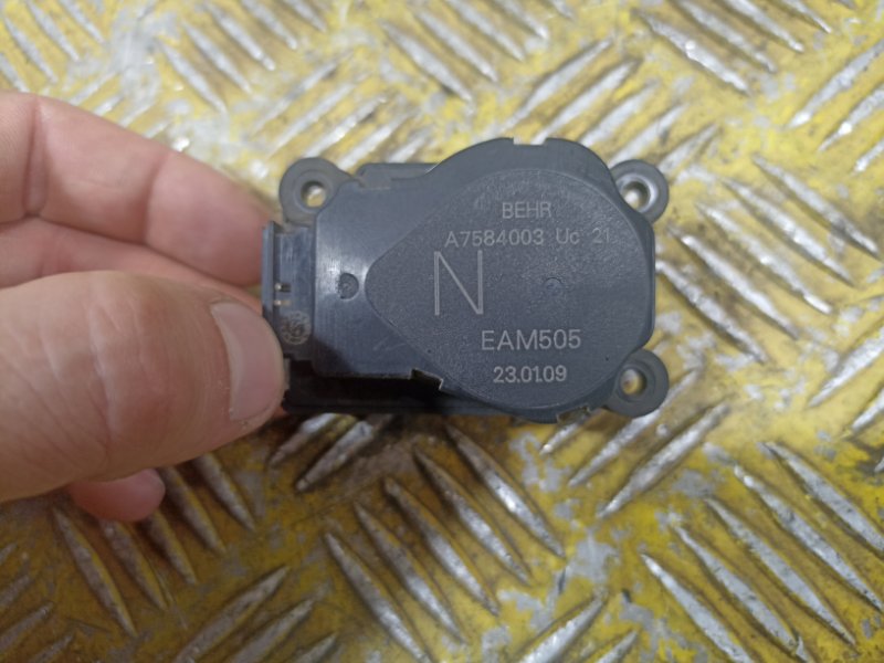 Моторчик заслонки печки MAN TGA TGS TGX (б/у)