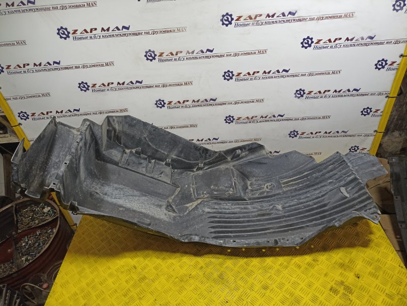 Подкрылок MAN TGA TGX левый (б/у)