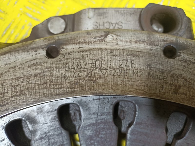 Корзина сцепления MAN TGS 2010 (б/у) Корзина сцепления MAN TGS 2010 (б/у)