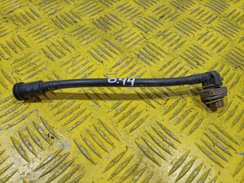 Трубка системы охлаждения MAN TGS 2010 (б/у) Трубка системы охлаждения MAN TGS 2010 (б/у)