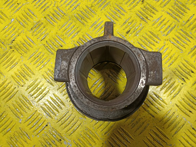 Выжимной подшипник MAN TGS 2010 (б/у) Выжимной подшипник MAN TGS 2010 (б/у)