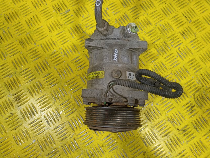 Компрессор кондиционера MAN TGS 2010 (б/у) Компрессор кондиционера MAN TGS 2010 (б/у)