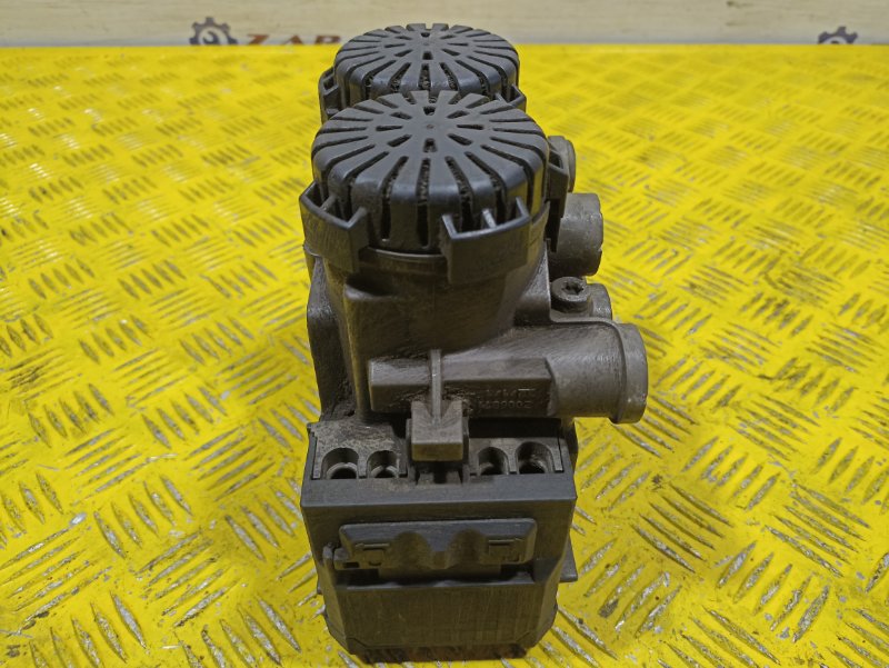 Модулятор EBS MAN TGS 2010 (б/у) Модулятор EBS MAN TGS 2010 (б/у)