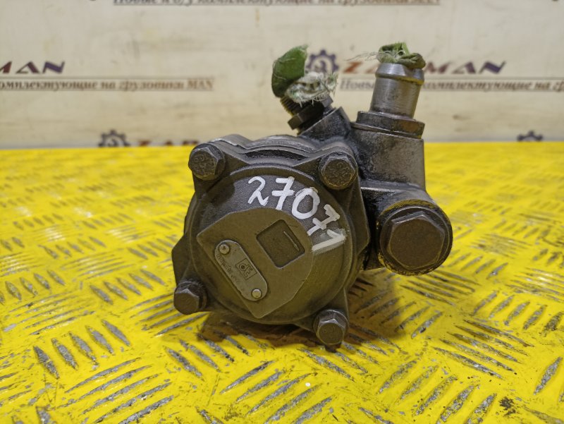 Насос гидроусилителя MAN TGS 2010 (б/у) Насос гидроусилителя MAN TGS 2010 (б/у)