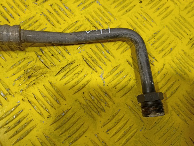 Трубка кондиционера MAN TGS 2010 (б/у) Трубка кондиционера MAN TGS 2010 (б/у)