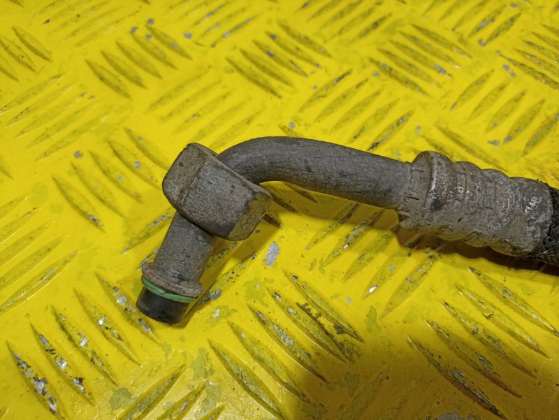 Трубка кондиционера MAN TGS 2010 (б/у) Трубка кондиционера MAN TGS 2010 (б/у)