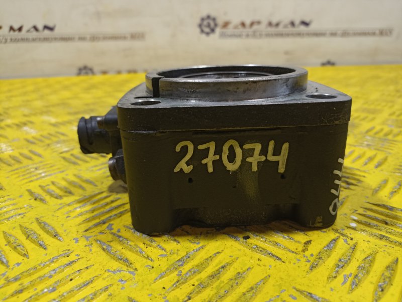 Коробка отбора мощности MAN TGS 2010 (б/у) Коробка отбора мощности MAN TGS 2010 (б/у)