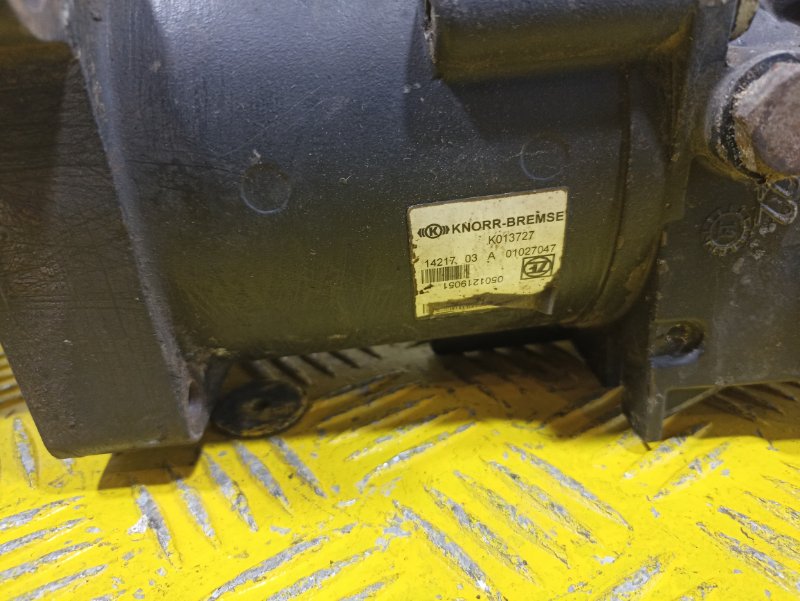 Пневмогидроусилитель (пгу) сцепления MAN TGS 2010 (б/у) Пневмогидроусилитель (пгу) сцепления MAN TGS 2010 (б/у)