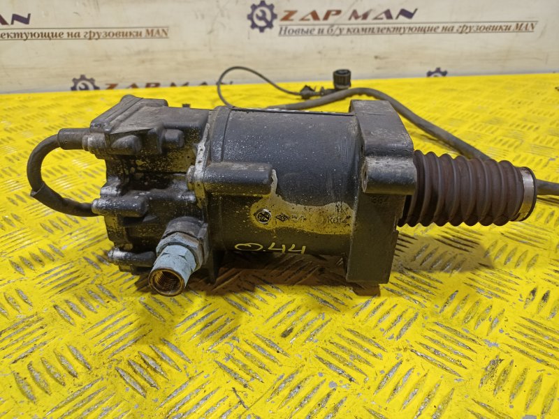 Пневмогидроусилитель (пгу) сцепления MAN TGS 2010 (б/у) Пневмогидроусилитель (пгу) сцепления MAN TGS 2010 (б/у)