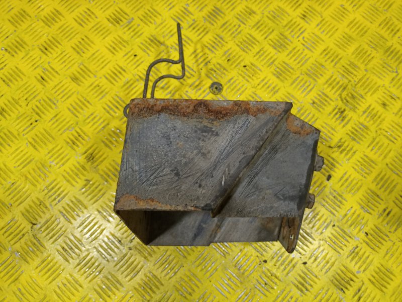 Кронштейн противооткатного упора MAN TGS 2010 (б/у) Кронштейн противооткатного упора MAN TGS 2010 (б/у)