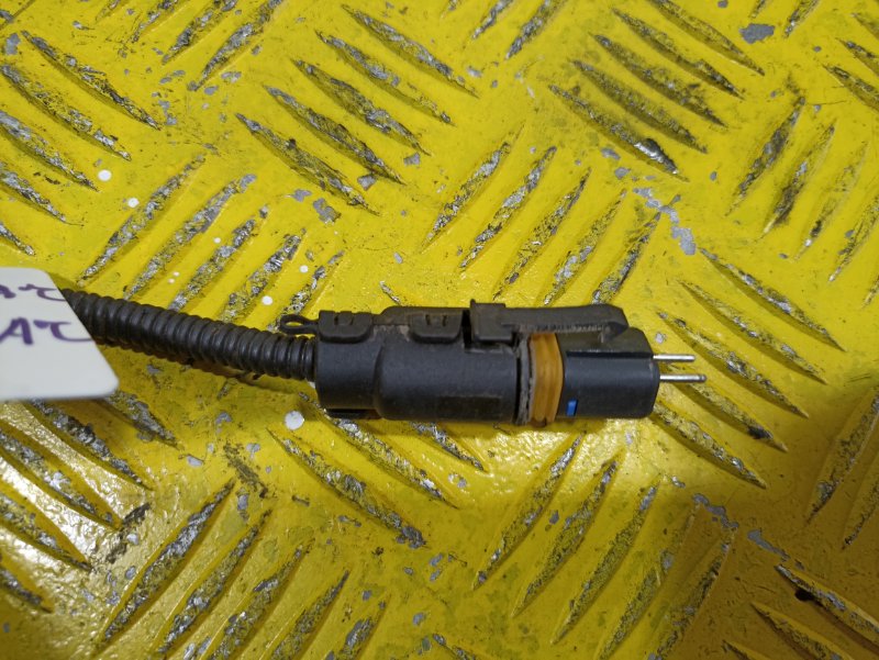 Проводка дозирующего насоса MAN TGS 2010 (б/у) Проводка дозирующего насоса MAN TGS 2010 (б/у)