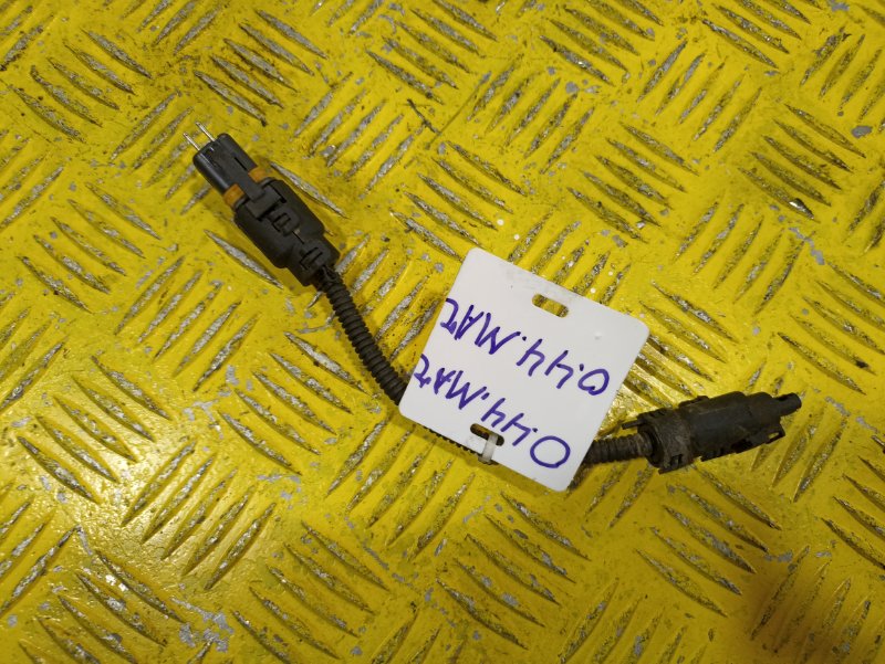 Проводка дозирующего насоса MAN TGS 2010 (б/у) Проводка дозирующего насоса MAN TGS 2010 (б/у)