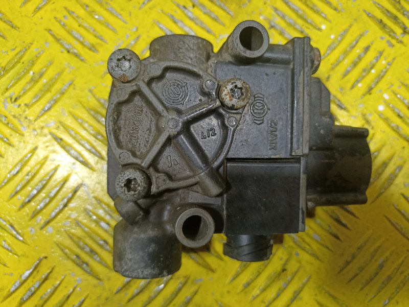 Кран ABS MAN TGS 2010 (б/у) Кран ABS MAN TGS 2010 (б/у)