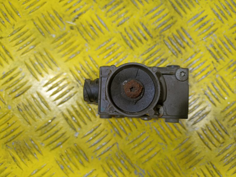 Кран ABS MAN TGS 2010 (б/у) Кран ABS MAN TGS 2010 (б/у)