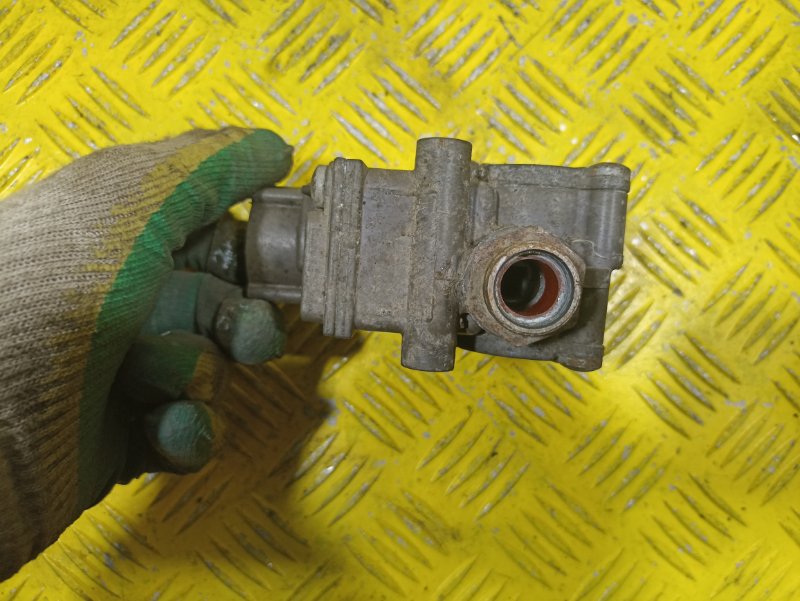 Кран ABS MAN TGS 2010 (б/у) Кран ABS MAN TGS 2010 (б/у)