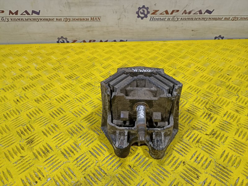 Подушка двигателя MAN TGS 2010 (б/у) Подушка двигателя MAN TGS 2010 (б/у)