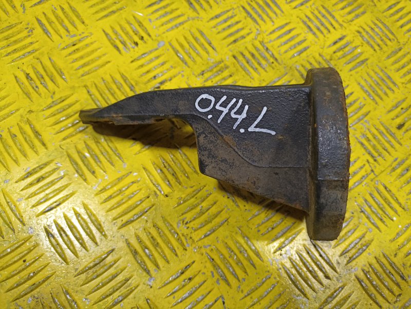 Отбойник рессоры MAN TGS 2010 (б/у) Отбойник рессоры MAN TGS 2010 (б/у)