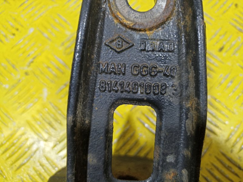 Отбойник рессоры MAN TGS 2010 (б/у) Отбойник рессоры MAN TGS 2010 (б/у)