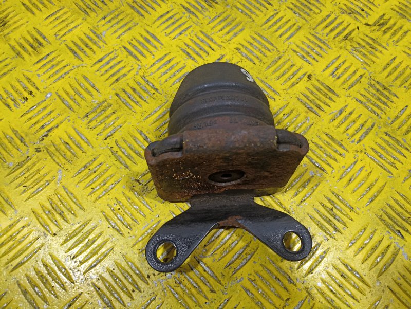 Отбойник рессоры MAN TGS 2010 (б/у) Отбойник рессоры MAN TGS 2010 (б/у)