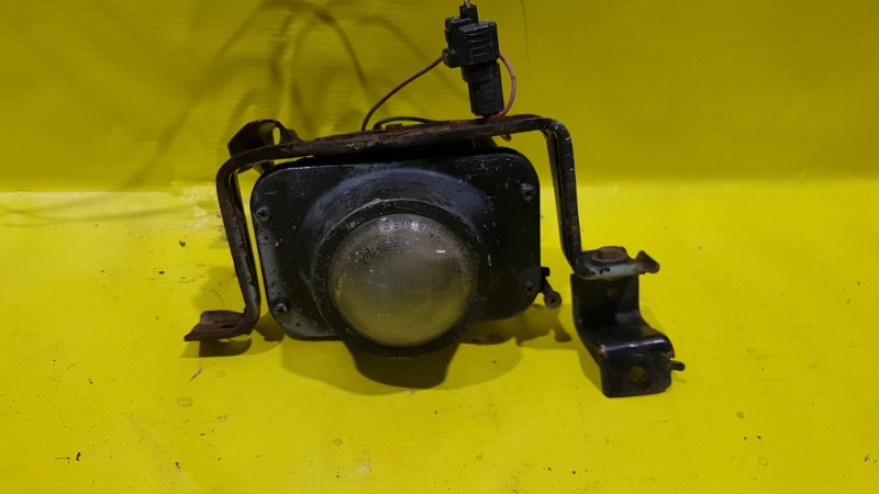 Туманка Toyota Windom VCV11 4VZ-FE 1995 передняя левая