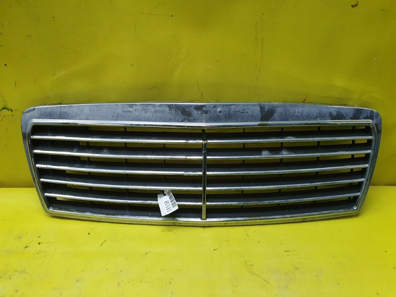 Решетка радиатора Mercedes-Benz E-Class W210 112 1998