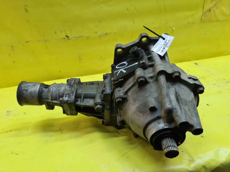 Редуктор Mitsubishi Lancer CM2A 4G15 1996 передний