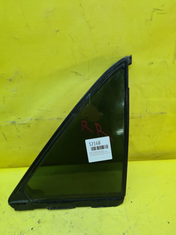 Форточка двери Mazda Capella GF8P CE04D16 1999 задняя правая