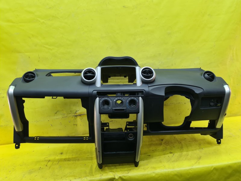 Торпедо Toyota Ist NCP60 2NZ-FE 2004
