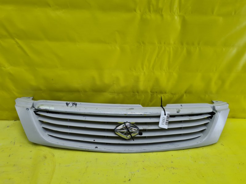 Решетка радиатора Toyota Corona Premio ST210 7AFE 2000