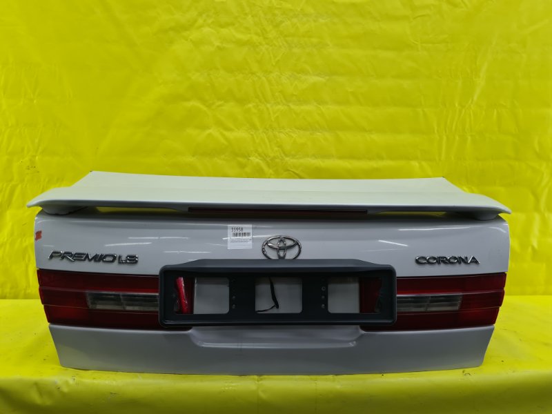 Крышка багажника Toyota Corona Premio ST210 7AFE 2000