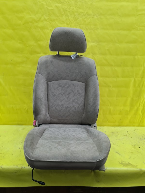Сидение Nissan Bluebird Sylphy TG10 QR20DE 2001 переднее левое
