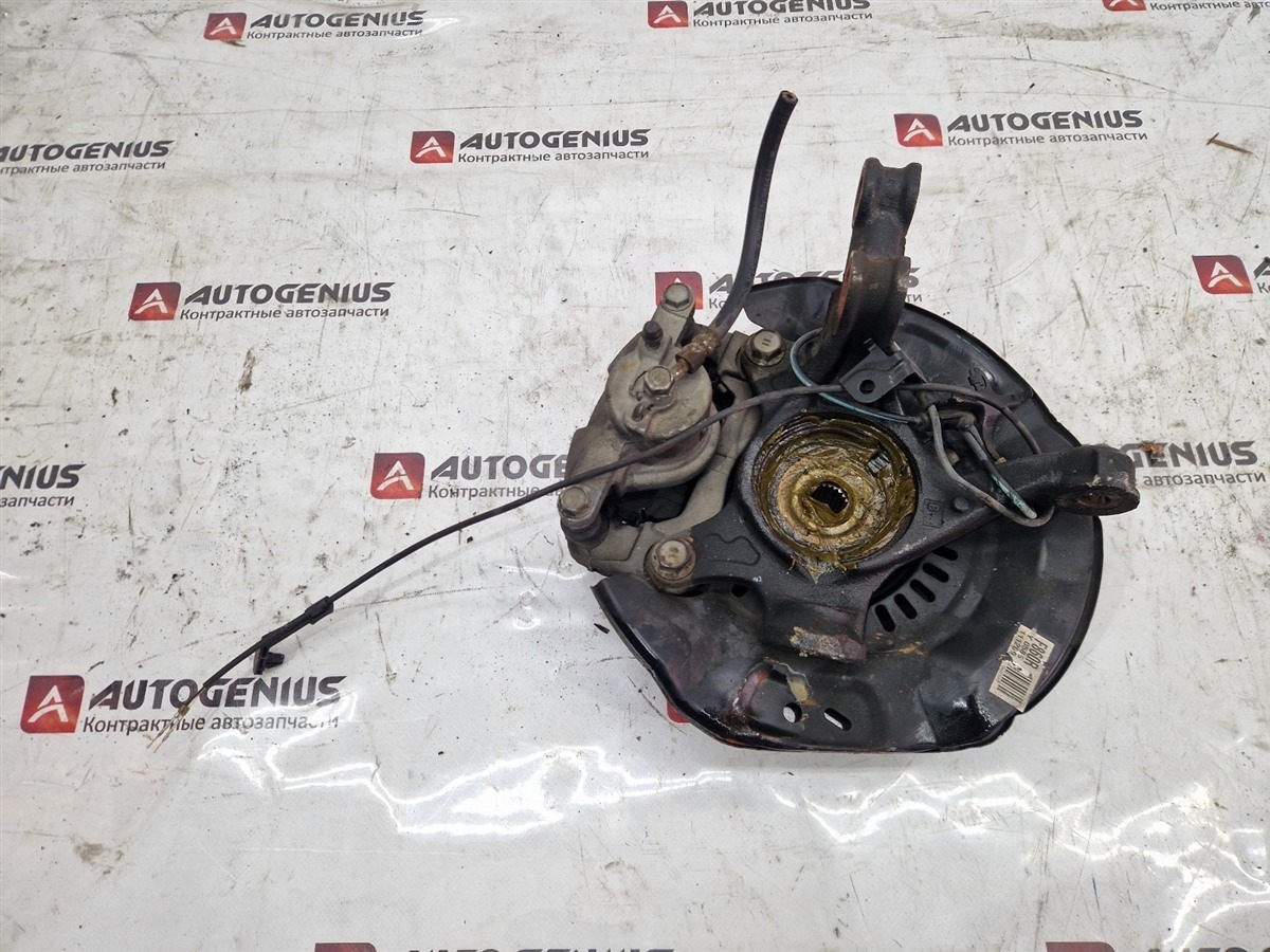 Ступица правая передняя для TOYOTA VITZ KSP130 1KR-FE 4 ракурс Ступица правая передняя для TOYOTA VITZ KSP130 1KR-FE 4 ракурс