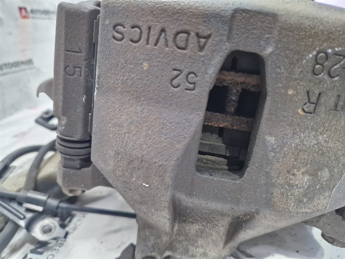 Ступица правая передняя для TOYOTA MARK X GRX130 4GR-FSE 3 ракурс Ступица правая передняя для TOYOTA MARK X GRX130 4GR-FSE 3 ракурс