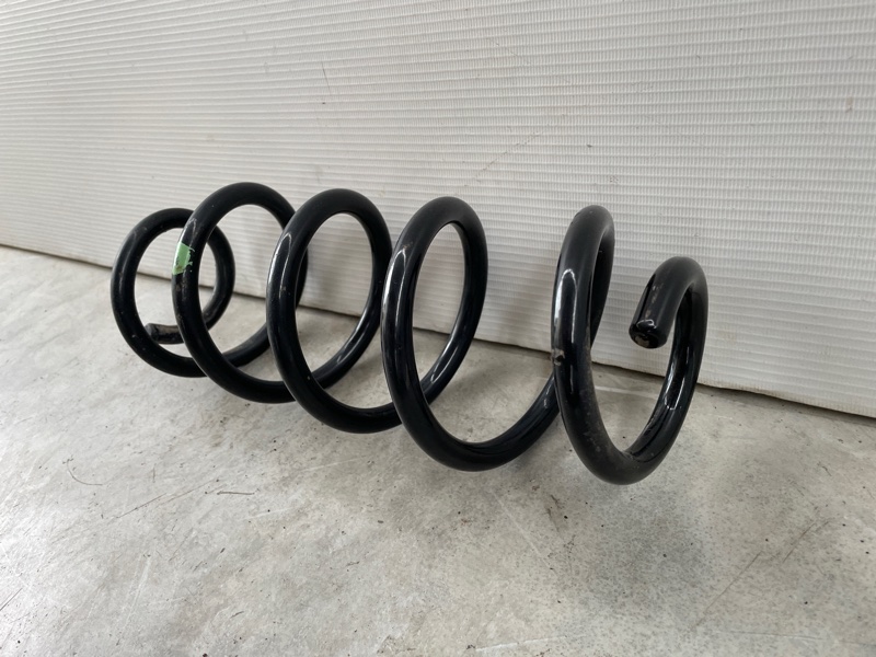 Пружина задняя SX4 2010 M16A Пружина задняя SX4 2010 M16A