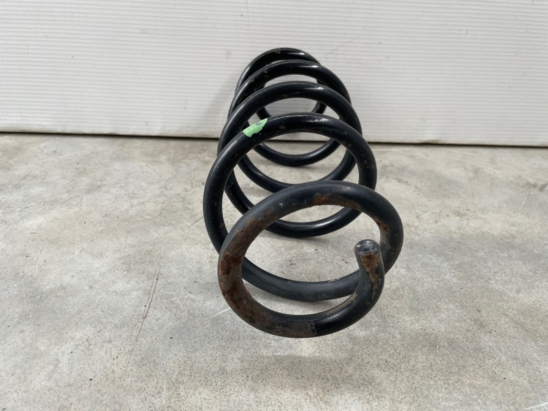 Пружина задняя SX4 2010 M16A Пружина задняя SX4 2010 M16A