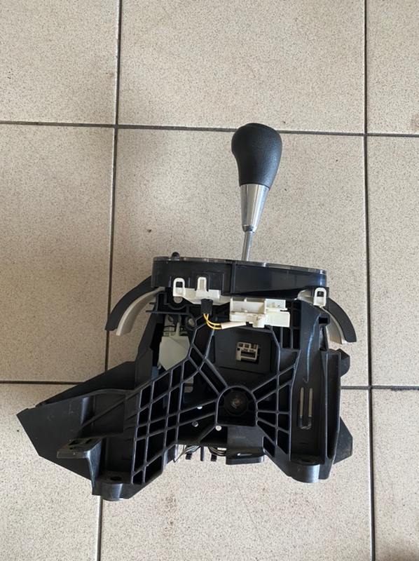 Кулиса АКПП Corolla 2014 E18 Кулиса АКПП Corolla 2014 E18