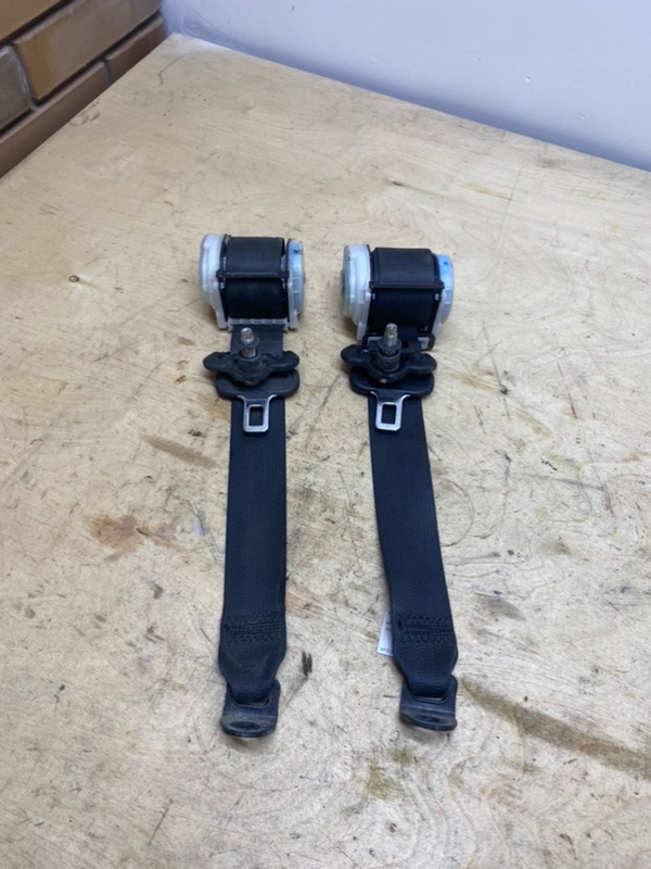 Ремень безопасности задний Nissan X-Trail 2008 T31 MR20 888451A30A контрактная