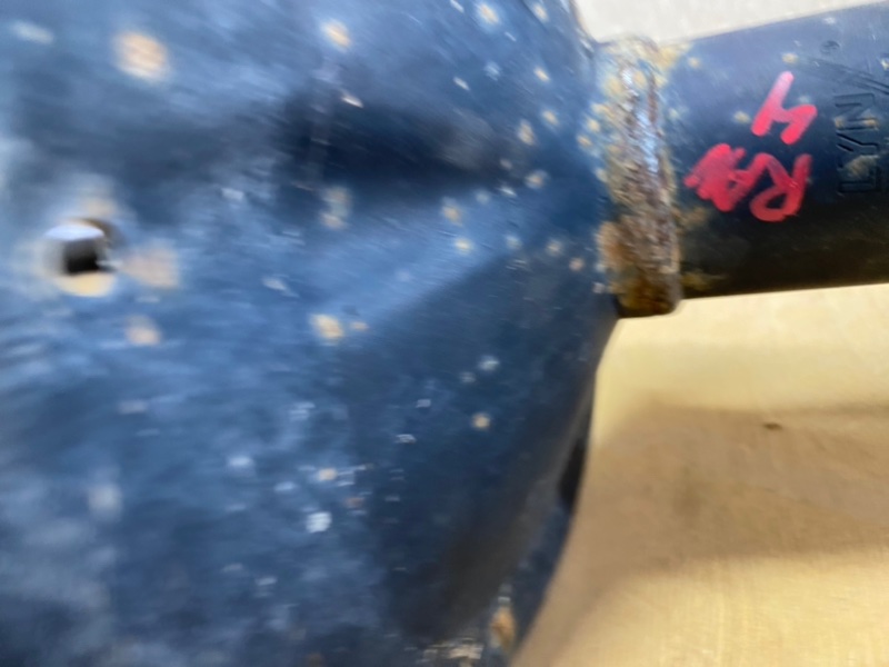 Стойка подвески передняя левая Rav 4 2000-2005 XA20 Стойка подвески передняя левая Rav 4 2000-2005 XA20