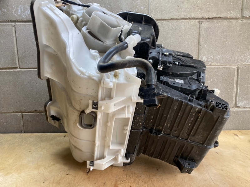 Корпус печки X-Trail 2008 T31 MR20