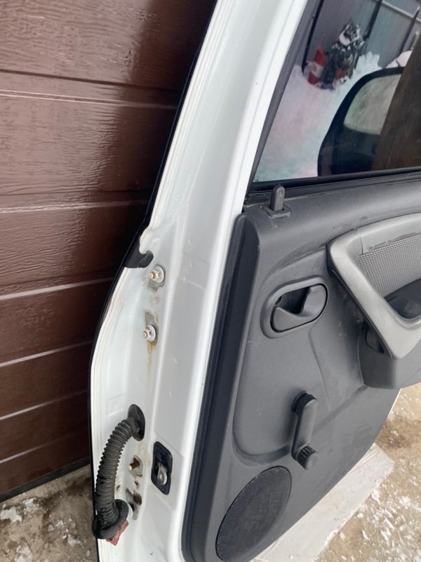 Дверь задняя правая Duster 2017 HSA K9K 858 1.5