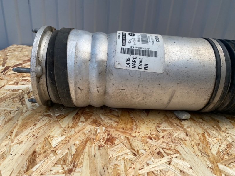 Пневмостойка передняя правая Land Rover Range Rover L405 306DT
