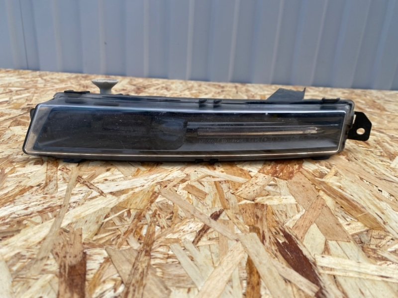 Фара противотуманная передняя правая Land Rover Range Rover 2019 L405 306DT LR098340 контрактная