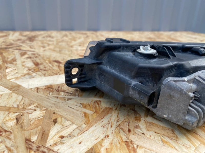 Фара противотуманная передняя левая Range Rover 2019 L405 306DT