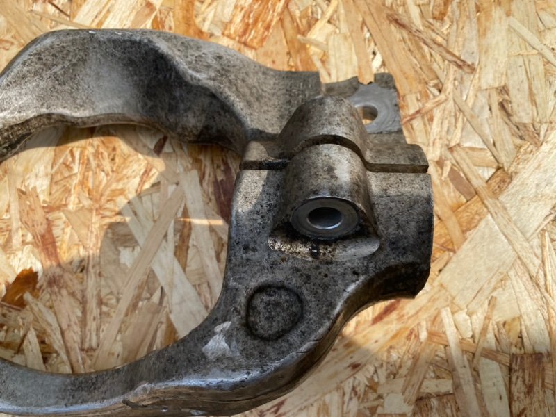 Вилка амортизатора передняя левая Range Rover 2019 L405 306DT