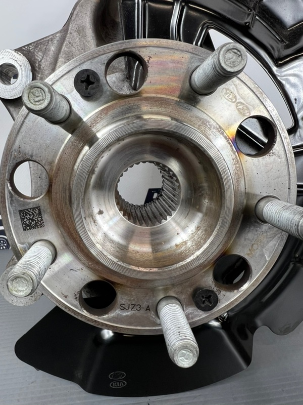 Поворотный кулак передний левый Sorento 2025 MQ4 D4HE