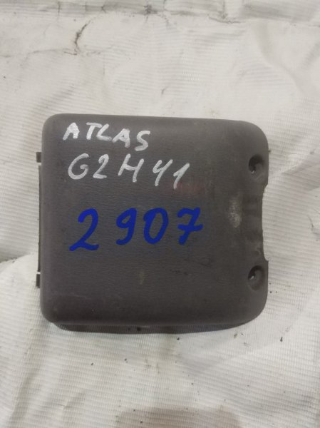 Консоль Nissan Atlas 1994 G2H41 FD42 контрактная