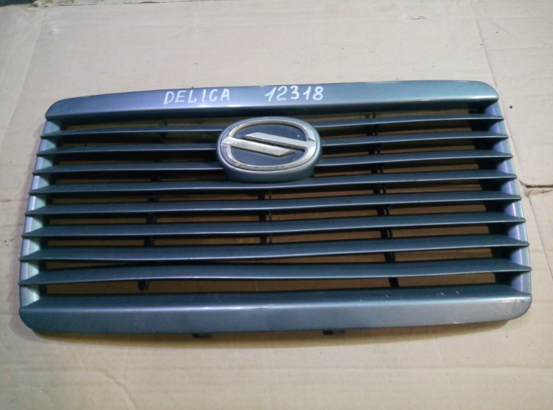 Решетка радиатора Suzuki Solio Б/У